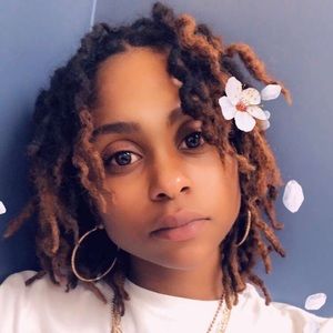 Meet your Posher, Shadae